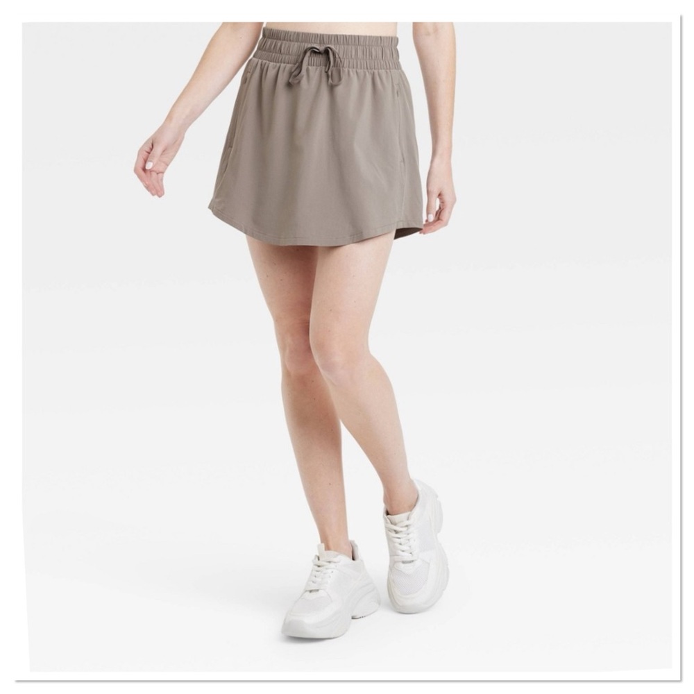 Women’s Active Light Skort all in motion